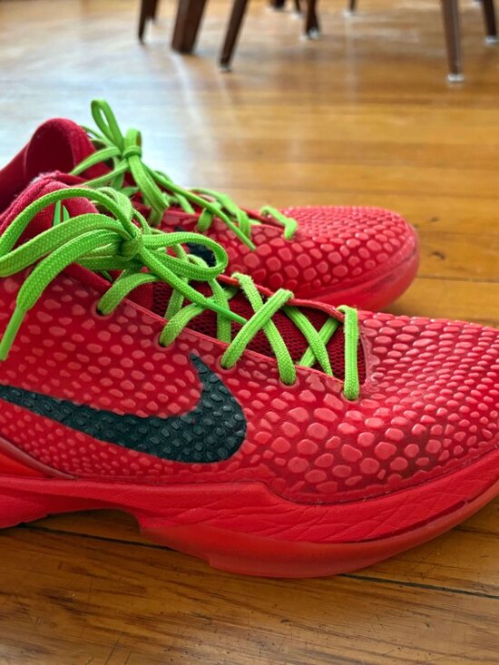 ? Nike Kobe 6 Reverse Grinch Red Green Men’s Basketball Sneakers Size 9.5 main image 3